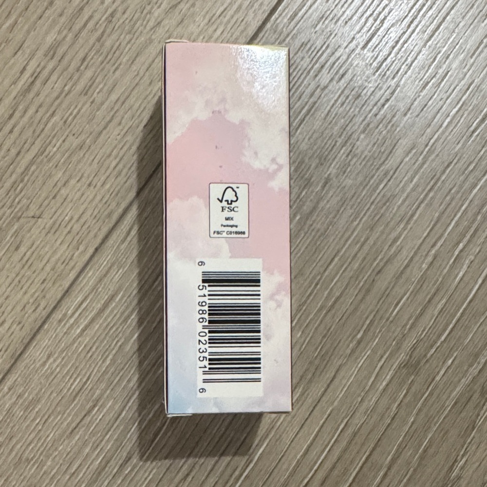 Too Faced Love Potion Heart Box liquid blush - Picture 14 of 16